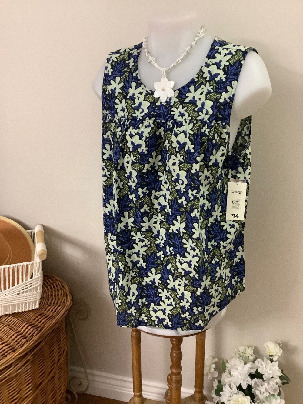 NEW George floral cotton top Large 37-38 bust
